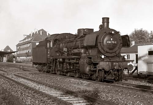 038 711-8 (ex 38 3711) 038 711-8 (ex 38 3711)