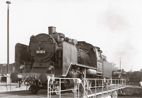 24 004 24 004