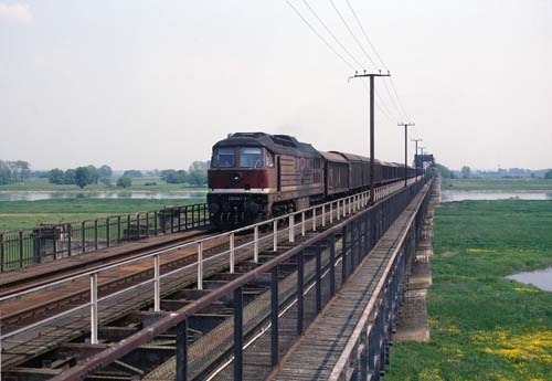 230 047-3 DR 230 047-3 DR