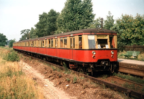 ET 166 049 ET 166 049