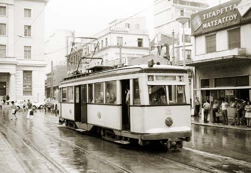 Triebwagen 75 Piräus - Perama Triebwagen 75 Piräus - Perama