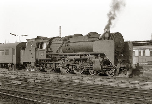 62 012 62 012