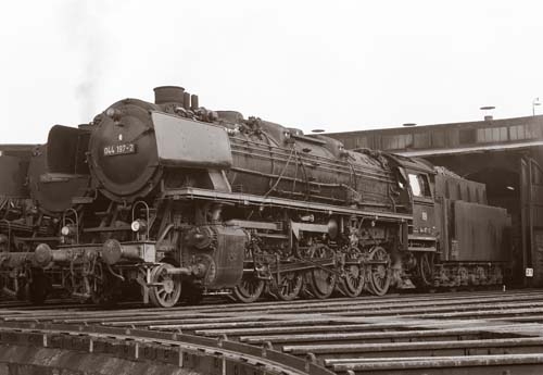 044 197-2 DB 044 197-2 DB